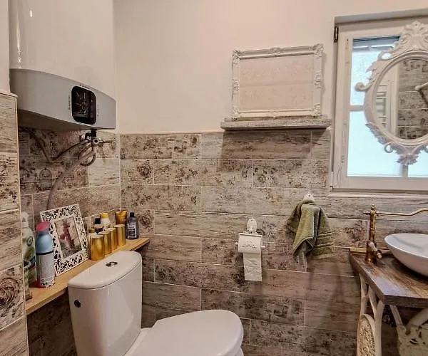 別荘 Balatoni Farmhaz By Interhome *