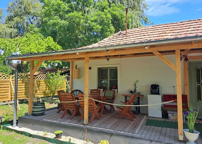 Balatoni Farmhaz By Interhome * バラトンフェニヴェシュ