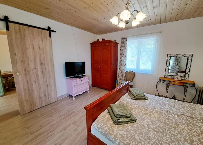 Balatoni Farmhaz By Interhome *